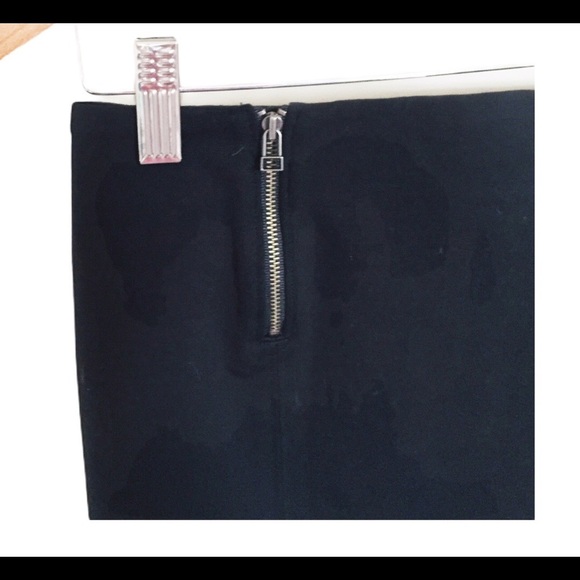 NWT ARITZIA SUNDAY BEST Mitford Mini Skirt With Dual Exposed Zip Detail Black S - Picture 5 of 10